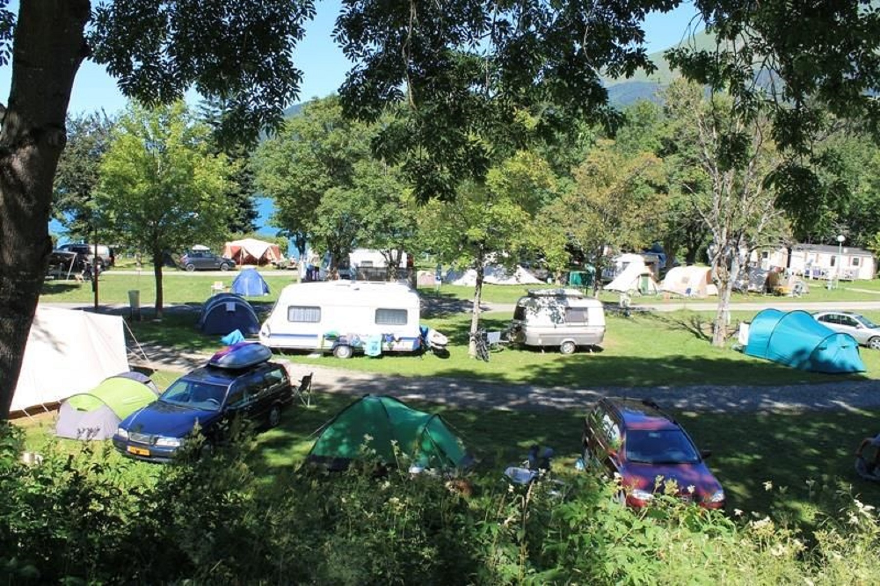 Camping Au Pré du Lac | Isère Tourisme